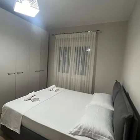 Apartment Db - Uji I Ftohte *